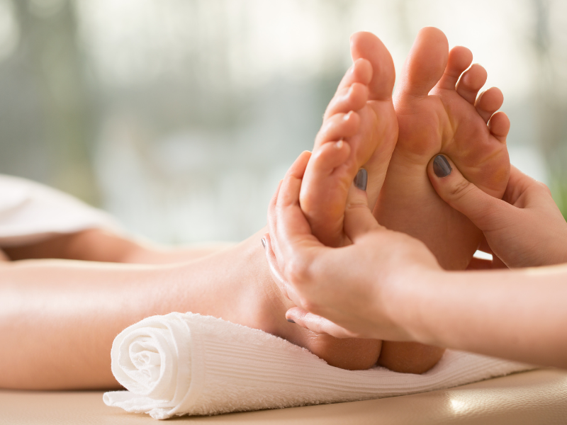 Foot Reflexology: What Is It and What Are the Benefits?
